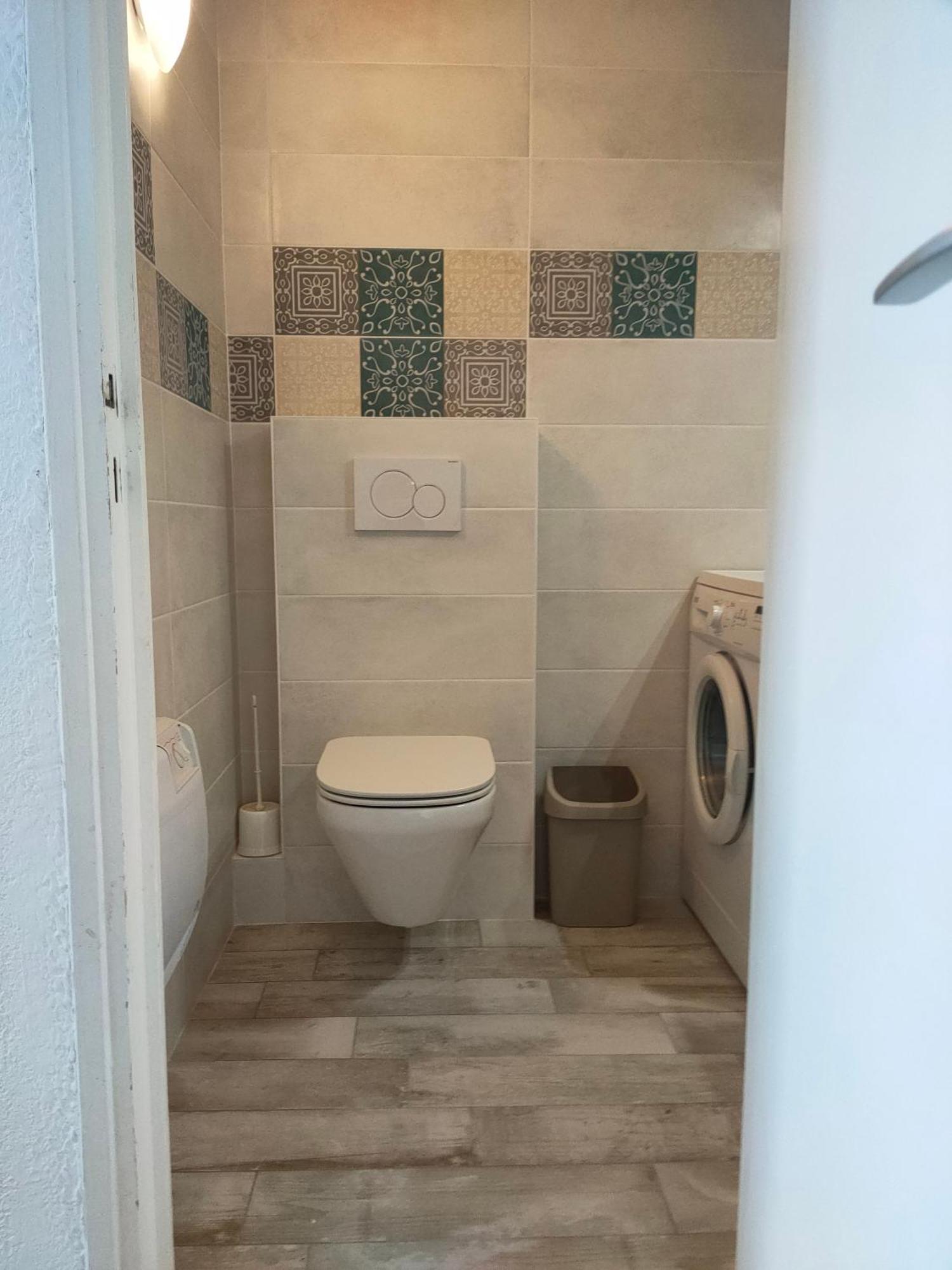Les Arbousiers Apartment ลาครัว-วัลแมร์ ภายนอก รูปภาพ